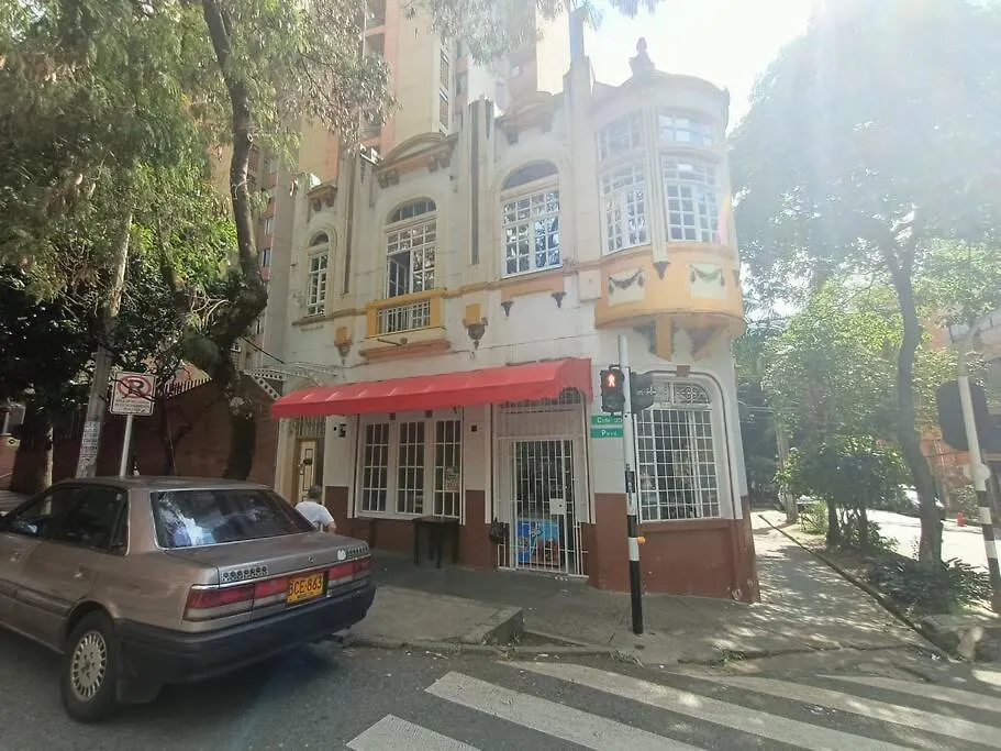 Apartamento Clasico En El Centro Medellin Apartment